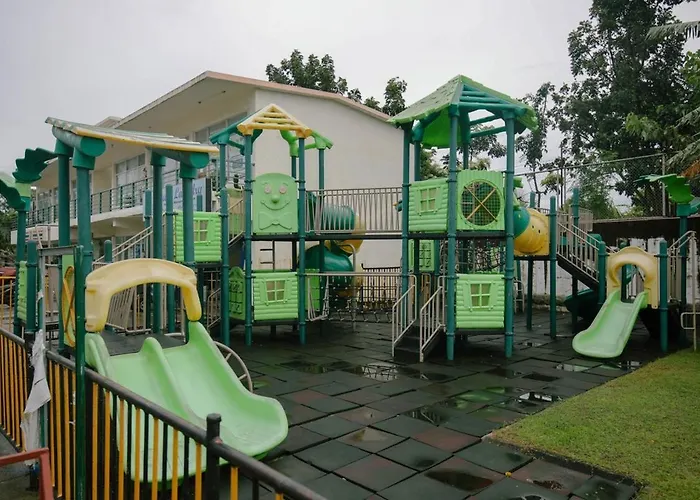 M&b Urban Haven